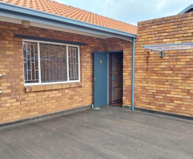 3 Bedroom Property for Sale in Terenure Gauteng