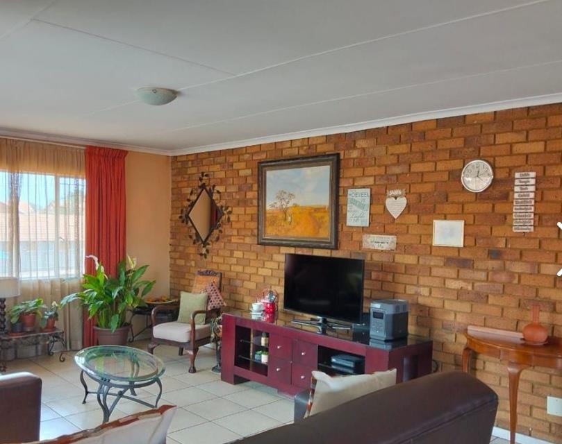 3 Bedroom Property for Sale in Terenure Gauteng