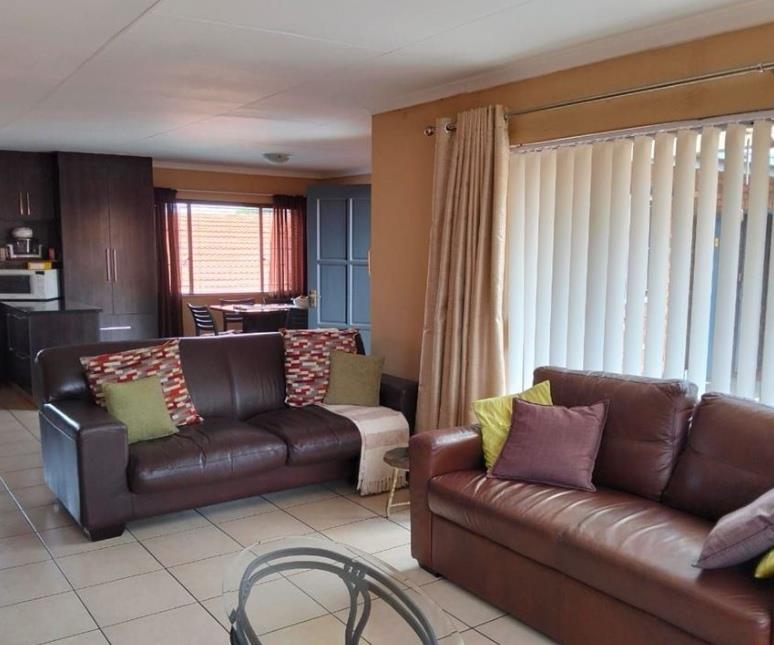 3 Bedroom Property for Sale in Terenure Gauteng