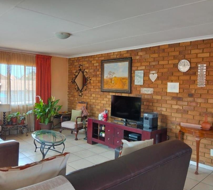 3 Bedroom Property for Sale in Terenure Gauteng