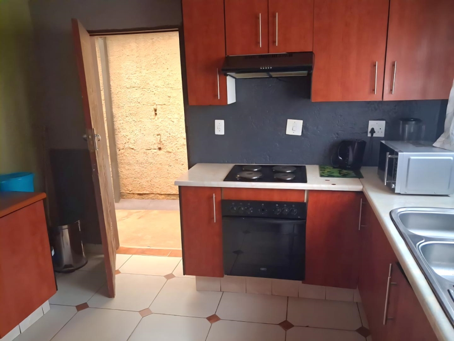 3 Bedroom Property for Sale in Thulani Gauteng