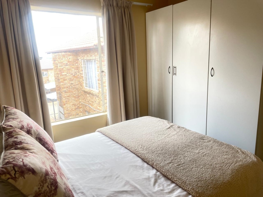 2 Bedroom Property for Sale in Elandspark Gauteng