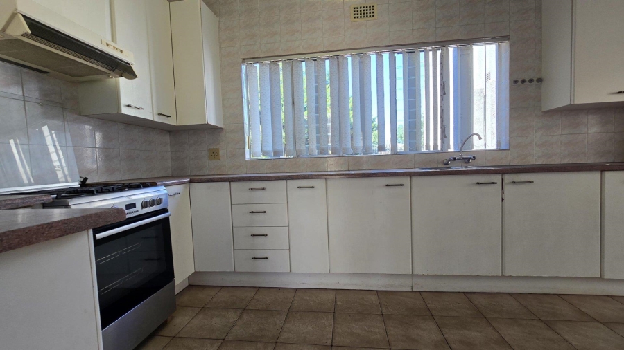 4 Bedroom Property for Sale in Brackenhurst Gauteng