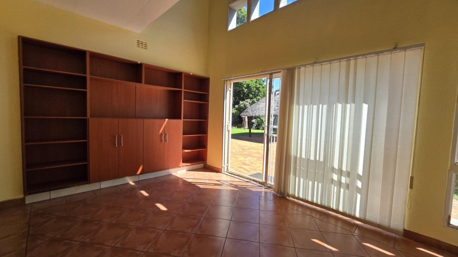 4 Bedroom Property for Sale in Brackenhurst Gauteng