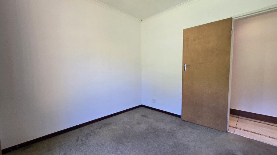 4 Bedroom Property for Sale in Brackenhurst Gauteng