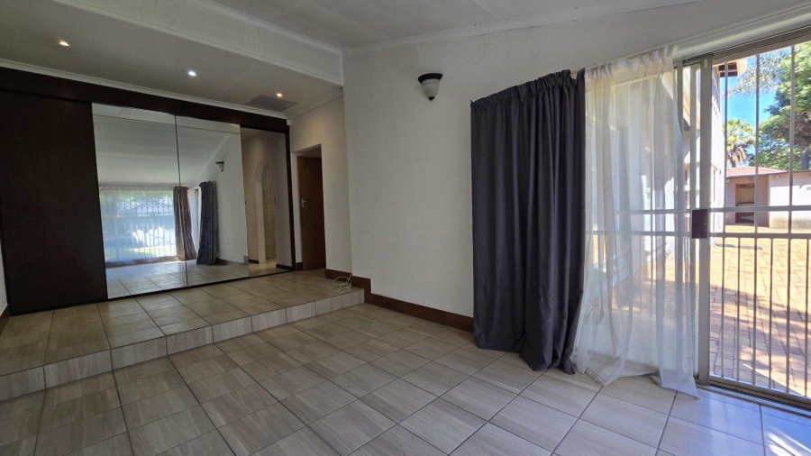 4 Bedroom Property for Sale in Brackenhurst Gauteng