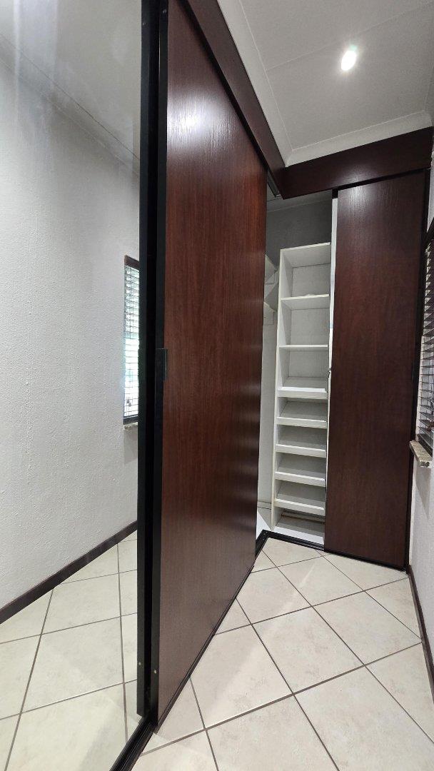 4 Bedroom Property for Sale in Brackenhurst Gauteng