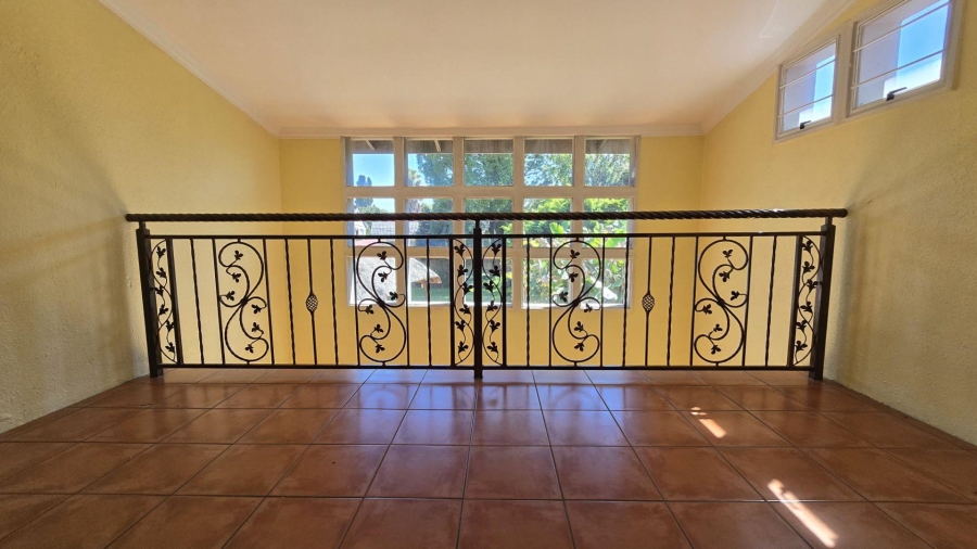 4 Bedroom Property for Sale in Brackenhurst Gauteng