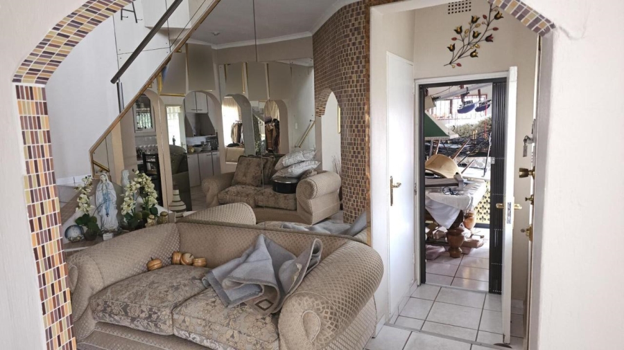 4 Bedroom Property for Sale in Winchester Hills Gauteng