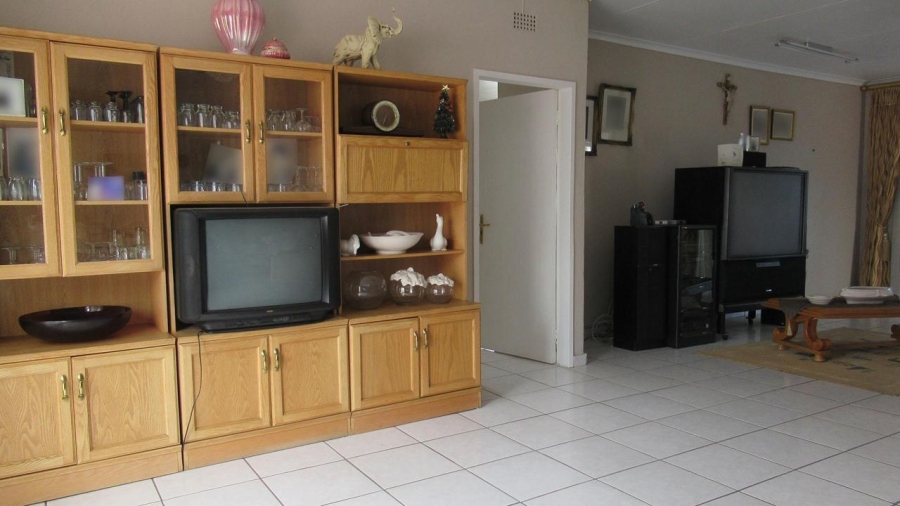 4 Bedroom Property for Sale in Winchester Hills Gauteng