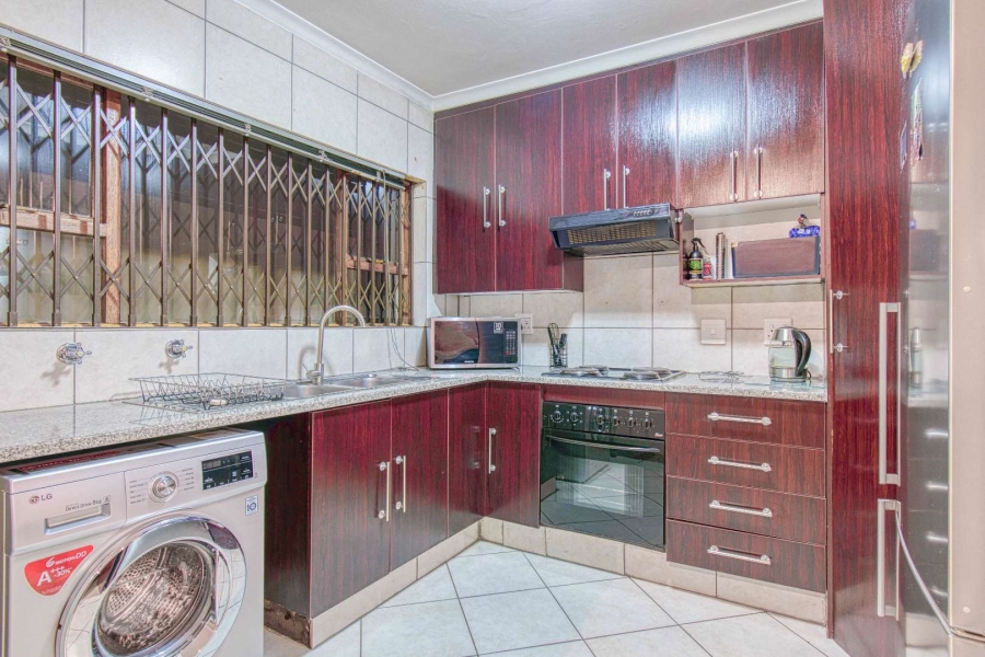 2 Bedroom Property for Sale in Meyersdal Gauteng