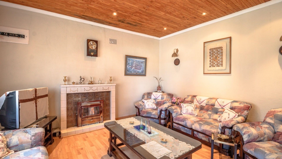 4 Bedroom Property for Sale in Actonville Gauteng