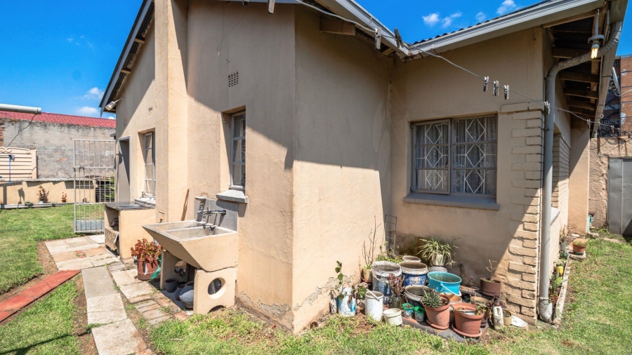 4 Bedroom Property for Sale in Actonville Gauteng