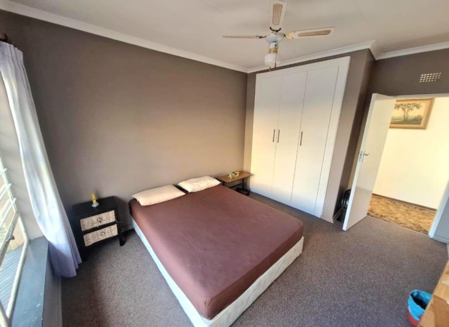 4 Bedroom Property for Sale in Kibler Park Gauteng