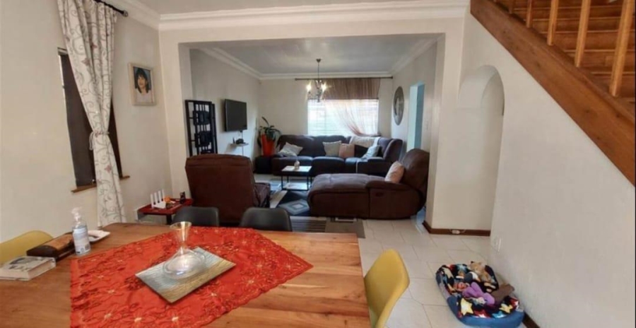 4 Bedroom Property for Sale in Bassonia Gauteng