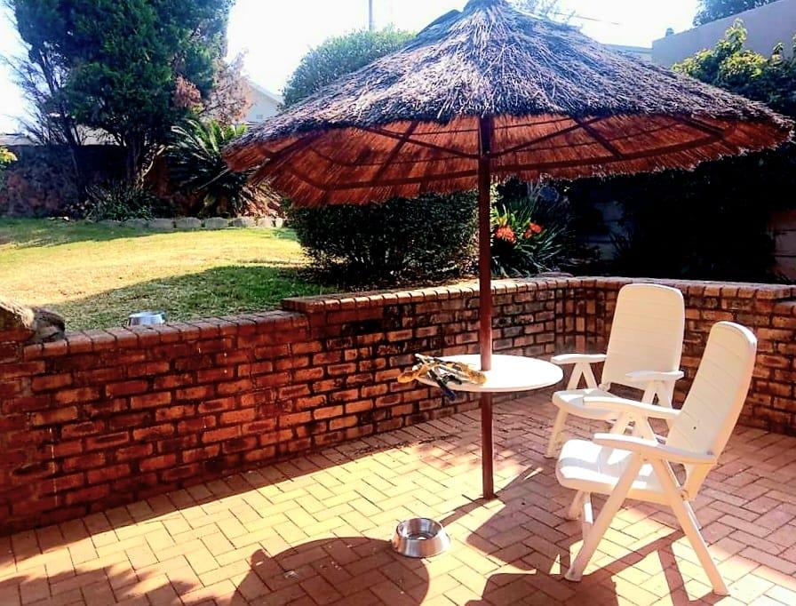 3 Bedroom Property for Sale in Mulbarton Gauteng