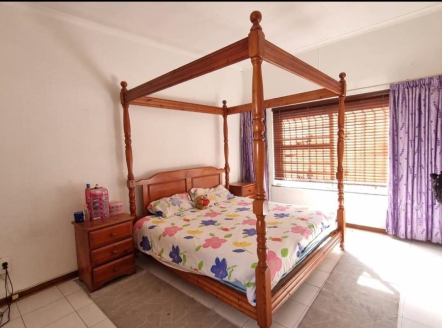 3 Bedroom Property for Sale in Brackenhurst Gauteng