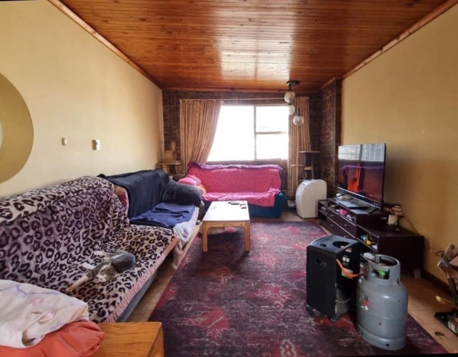 3 Bedroom Property for Sale in Brackenhurst Gauteng