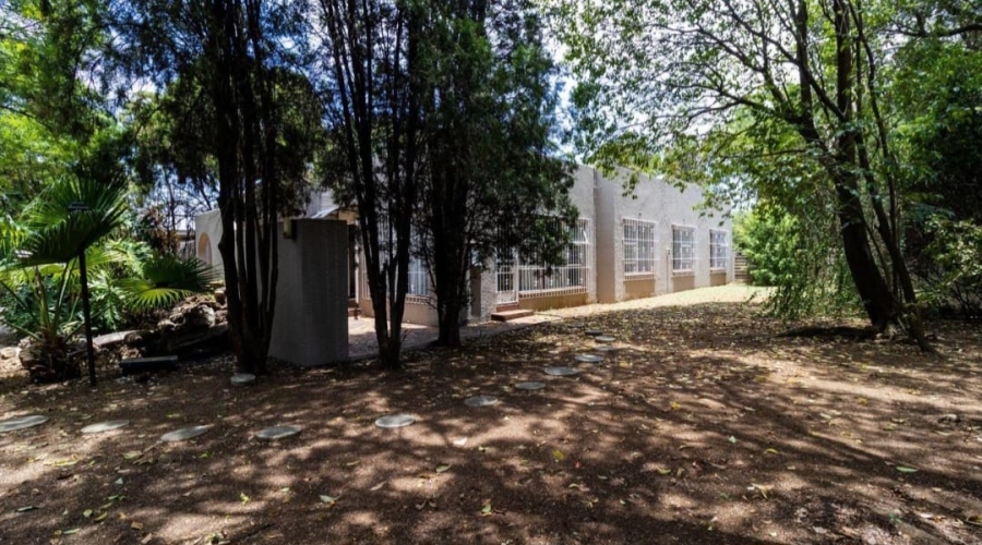 3 Bedroom Property for Sale in Brackenhurst Gauteng