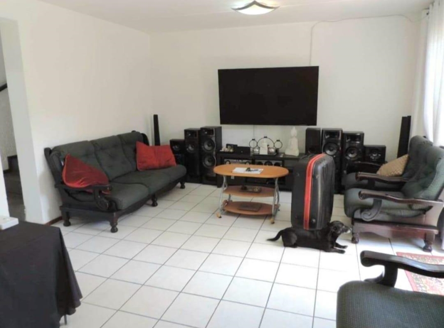 2 Bedroom Property for Sale in Glenvista Gauteng