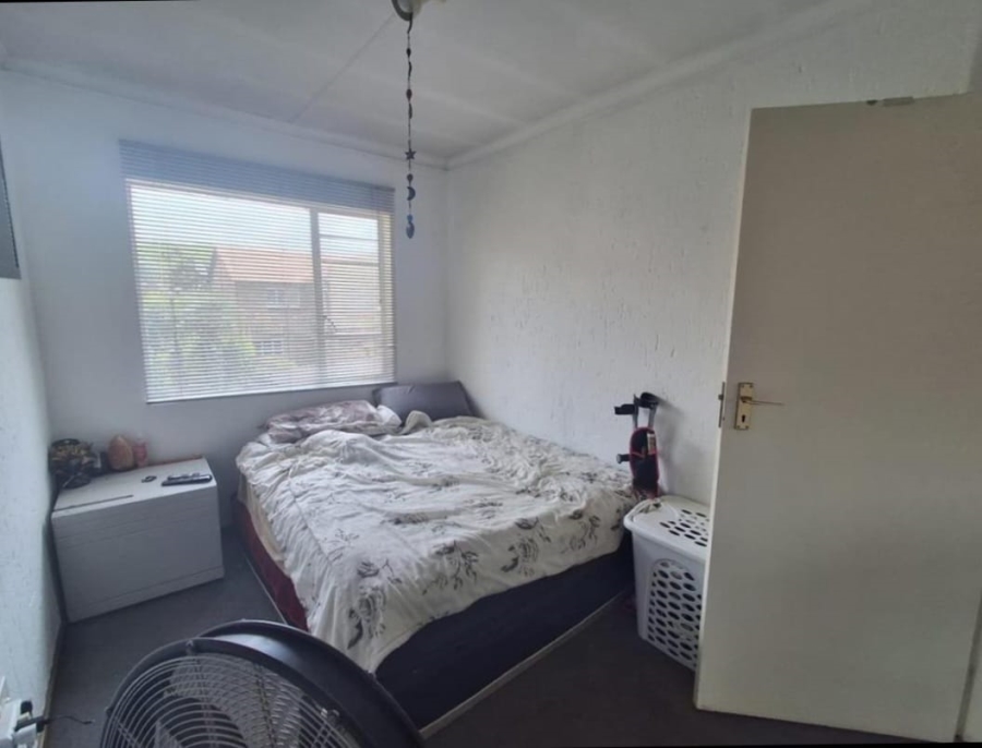 2 Bedroom Property for Sale in Glenvista Gauteng