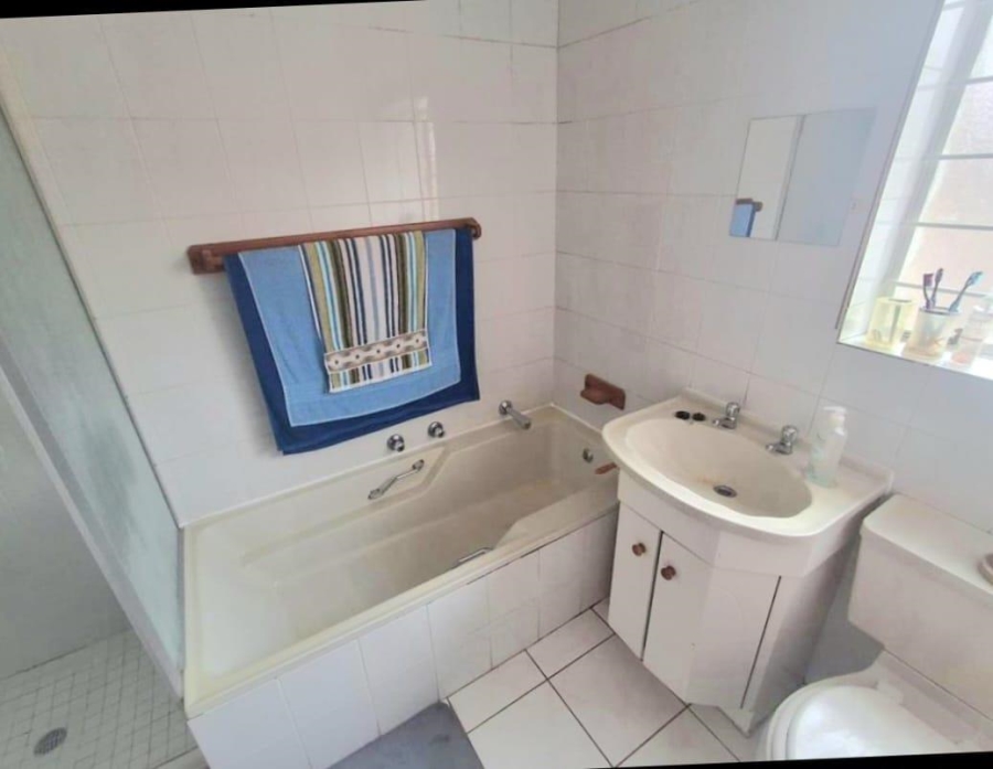 2 Bedroom Property for Sale in Glenvista Gauteng