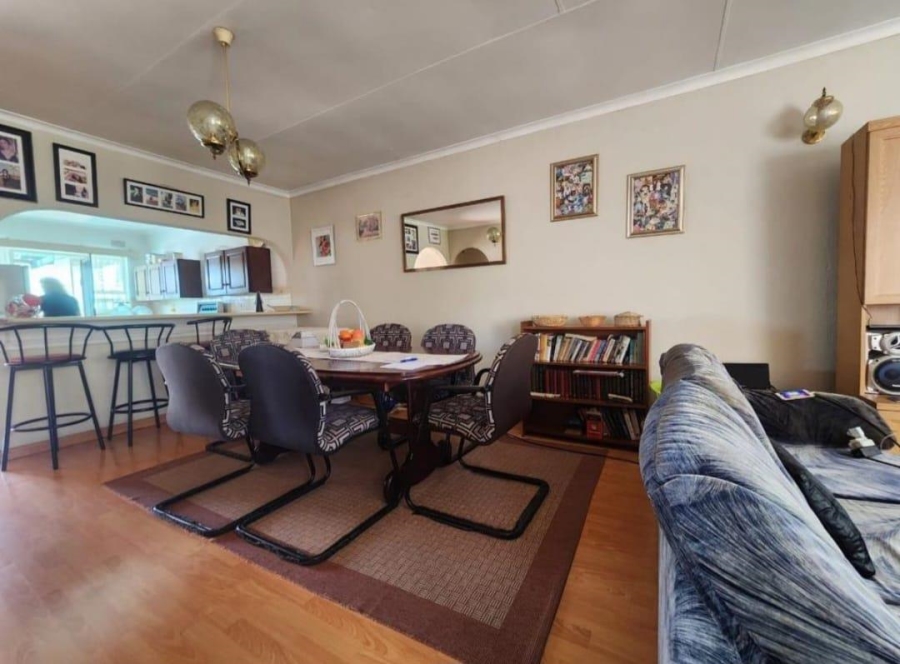 3 Bedroom Property for Sale in Mulbarton Gauteng