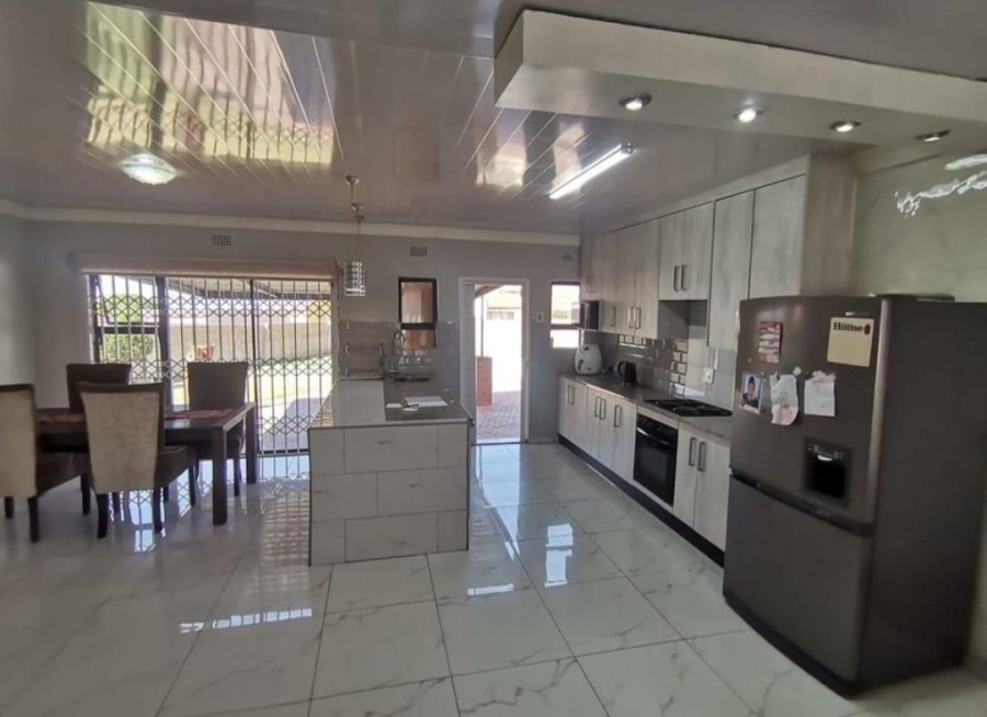 3 Bedroom Property for Sale in Kibler Park Gauteng
