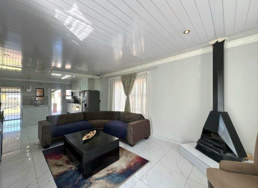 3 Bedroom Property for Sale in Kibler Park Gauteng