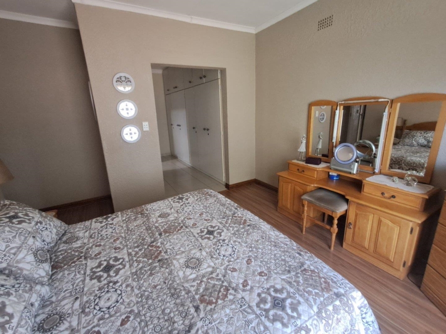 4 Bedroom Property for Sale in Randhart Gauteng