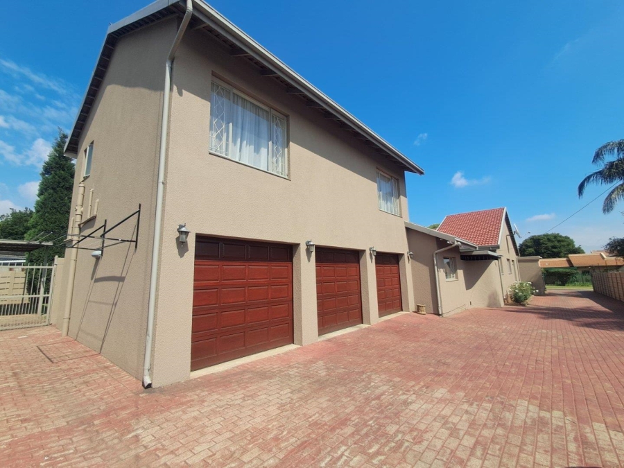 4 Bedroom Property for Sale in Randhart Gauteng