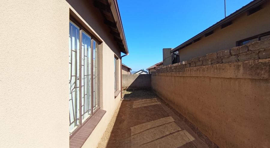 2 Bedroom Property for Sale in Soshanguve VV Gauteng