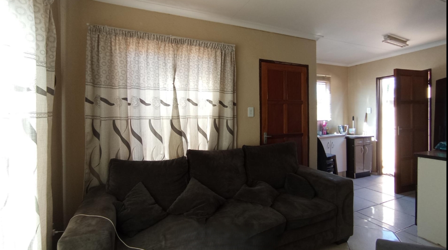 2 Bedroom Property for Sale in Soshanguve VV Gauteng