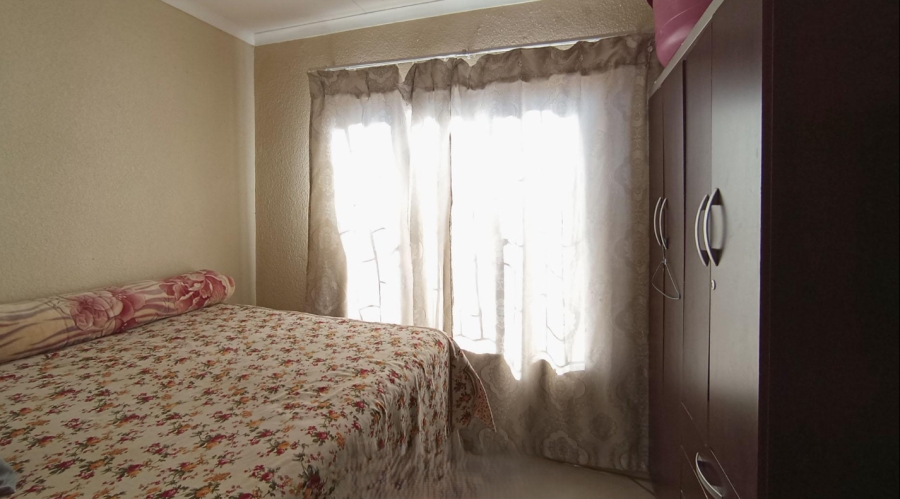 2 Bedroom Property for Sale in Soshanguve VV Gauteng