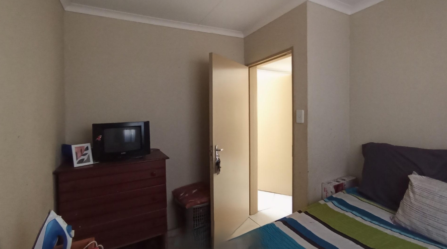 2 Bedroom Property for Sale in Soshanguve VV Gauteng