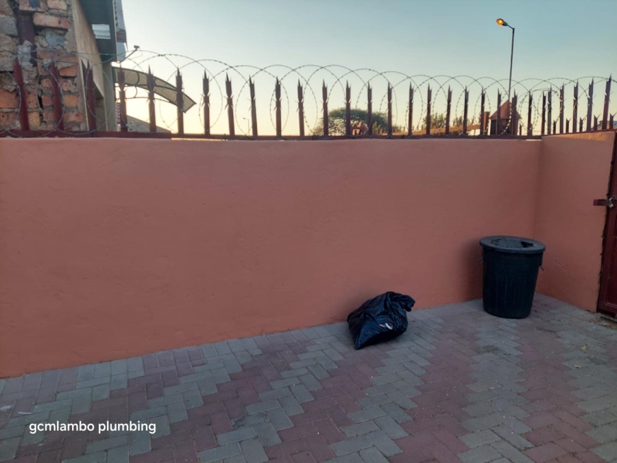 3 Bedroom Property for Sale in Soshanguve VV Gauteng