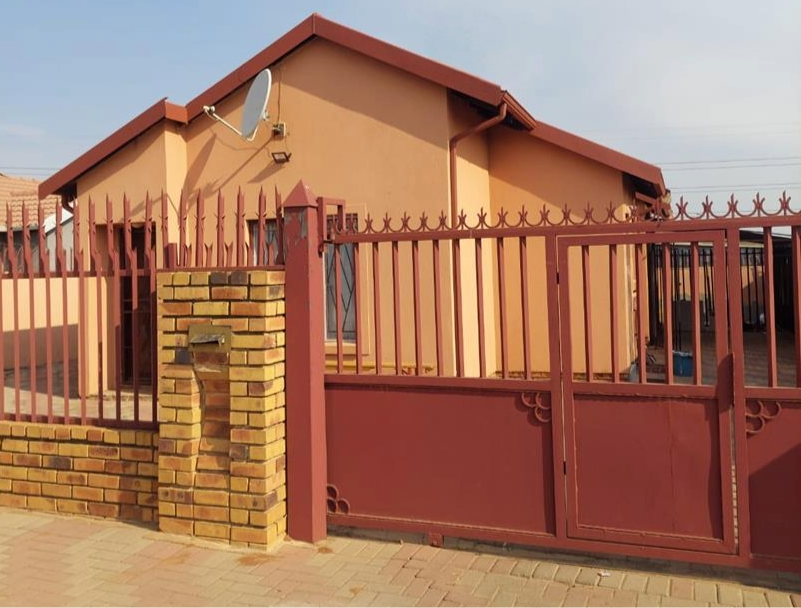 3 Bedroom Property for Sale in Soshanguve VV Gauteng