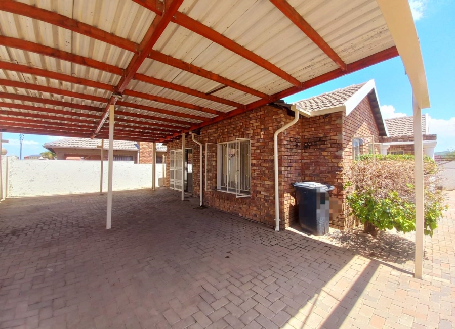 4 Bedroom Property for Sale in Danville Gauteng