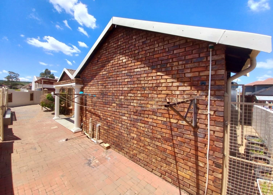 4 Bedroom Property for Sale in Danville Gauteng