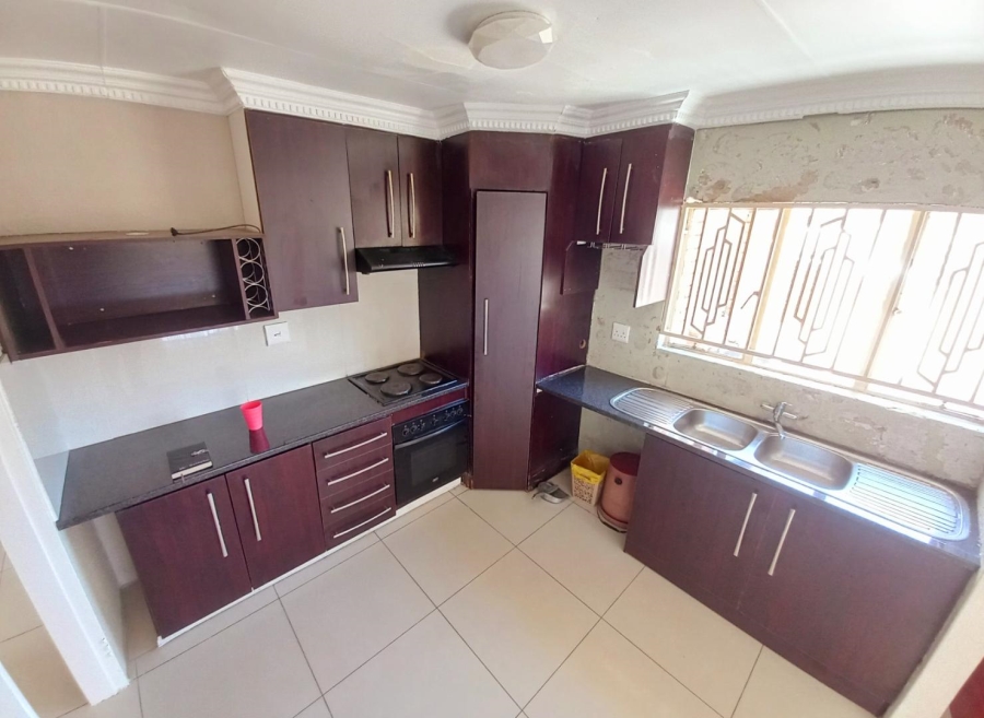 4 Bedroom Property for Sale in Danville Gauteng