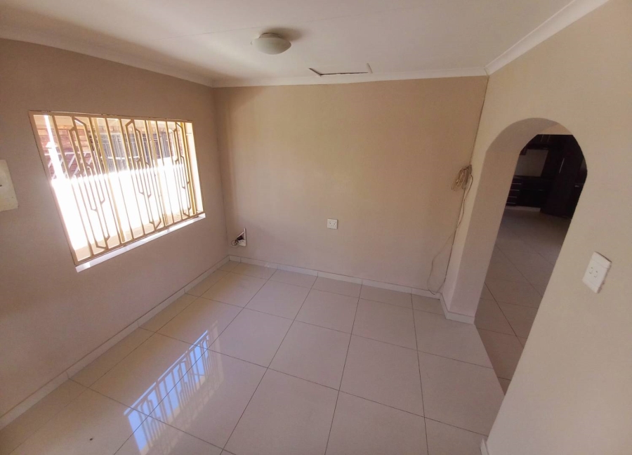 4 Bedroom Property for Sale in Danville Gauteng