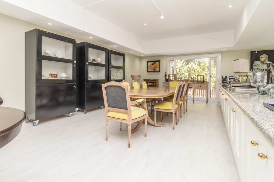 5 Bedroom Property for Sale in Craighall Park Gauteng