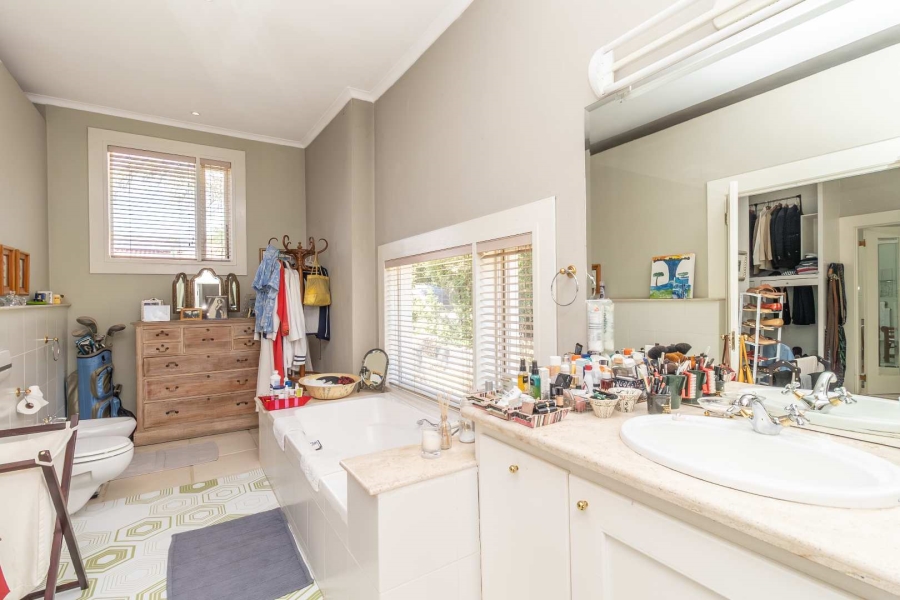 5 Bedroom Property for Sale in Craighall Park Gauteng