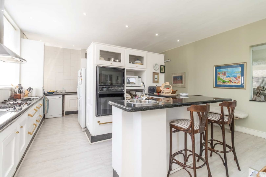 5 Bedroom Property for Sale in Craighall Park Gauteng