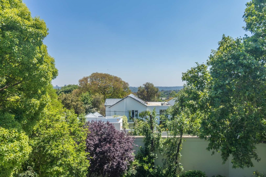 5 Bedroom Property for Sale in Craighall Park Gauteng