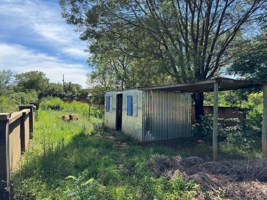 0 Bedroom Property for Sale in Zwavelpoort Gauteng