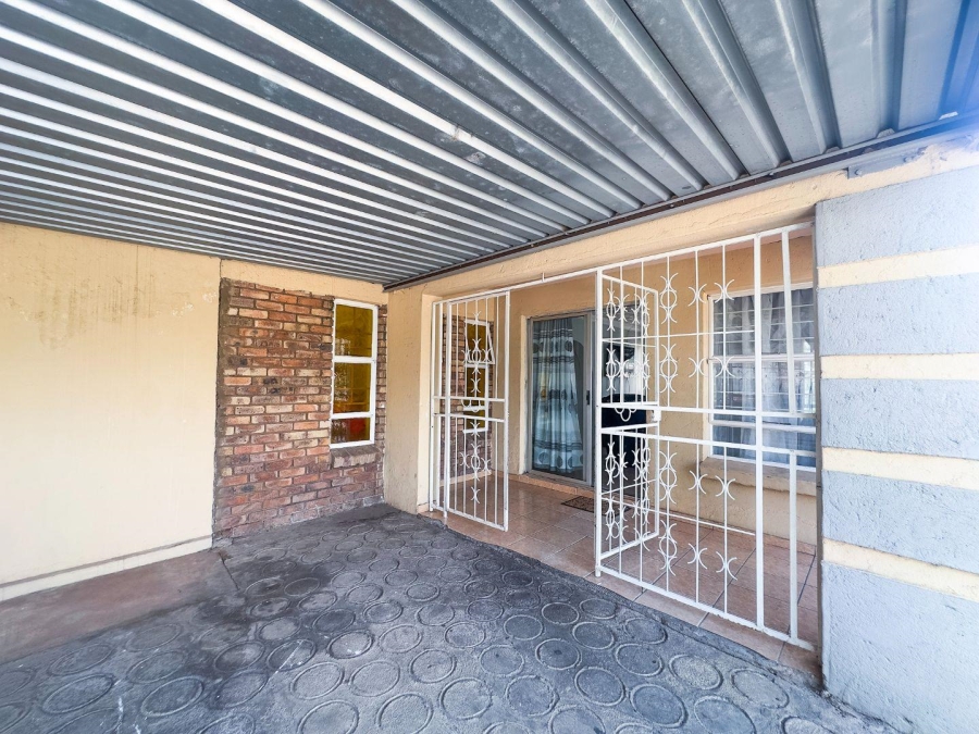 3 Bedroom Property for Sale in Pretoria North Gauteng