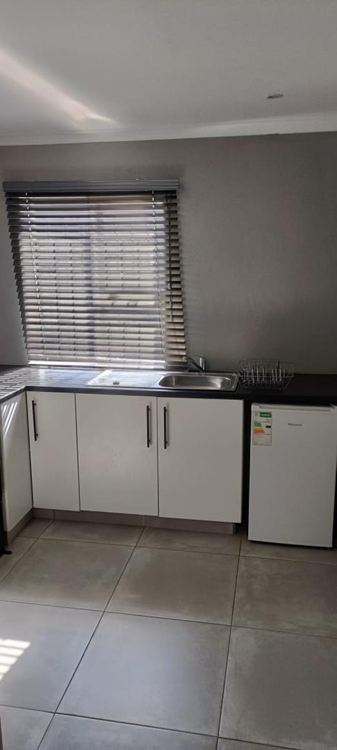 To Let 3 Bedroom Property for Rent in Weltevreden A H Gauteng
