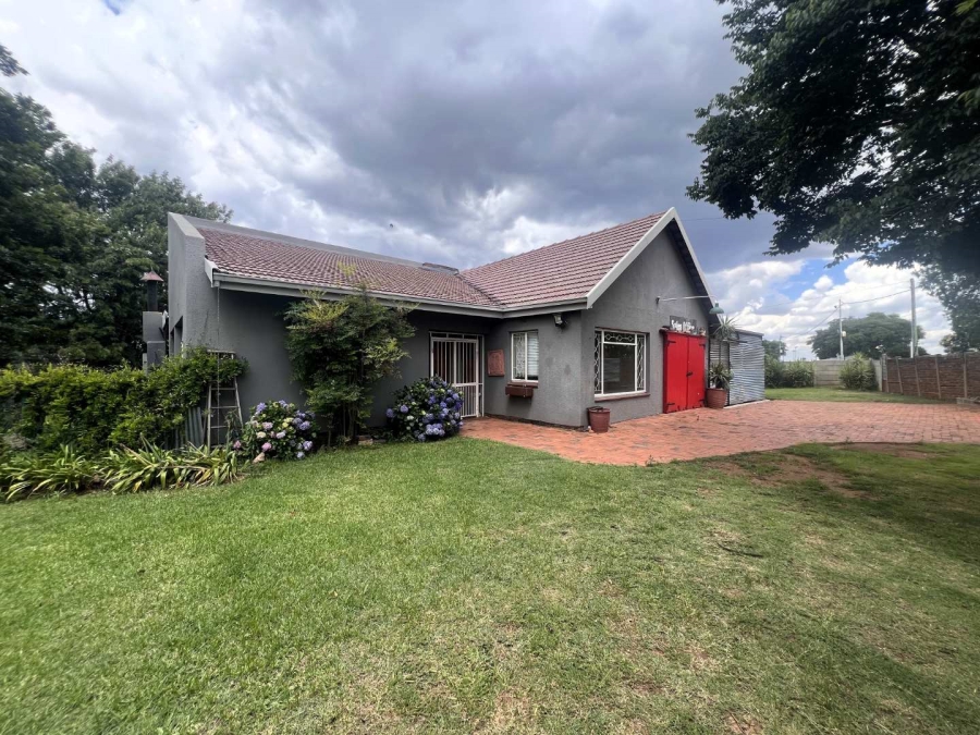 4 Bedroom Property for Sale in Horison Gauteng