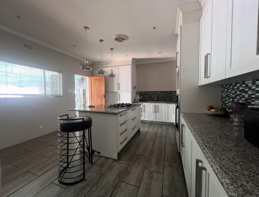 4 Bedroom Property for Sale in Horison Gauteng